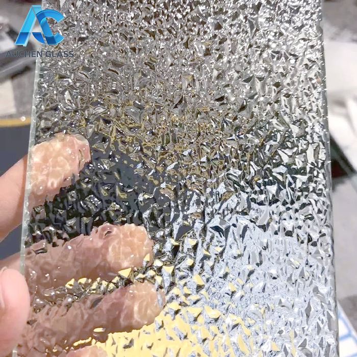 info-1-1 Tempered Patterned Glass Door